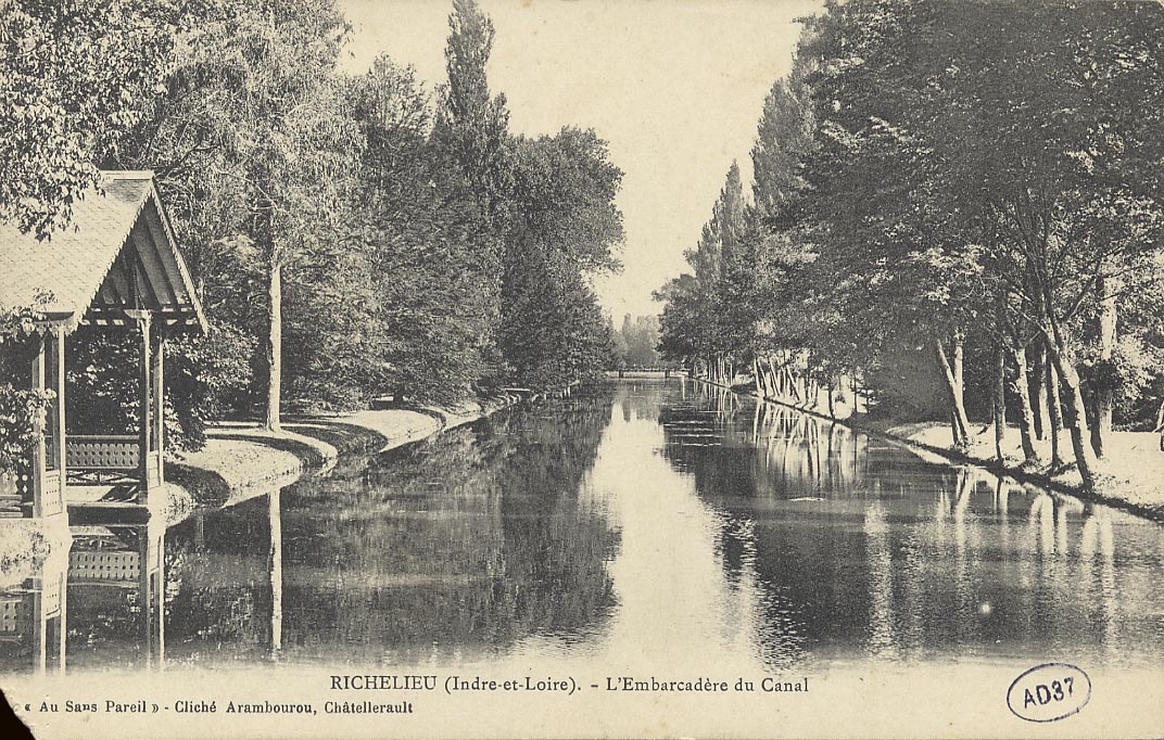 Cartes postales anciennes - Richelieu