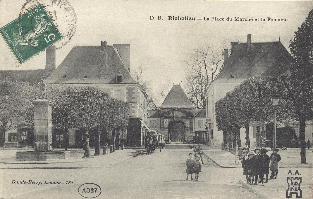 Cartes postales anciennes - Richelieu
