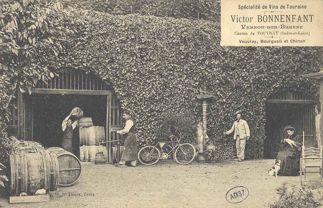 Cartes postales anciennes - Vernou-sur-Brenne