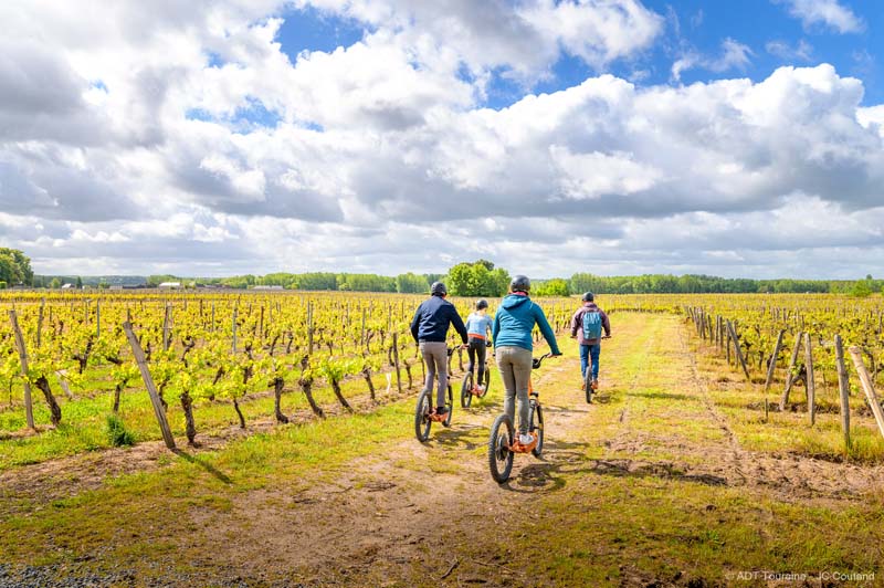 Château de Minière - Trottinette et dégustation - Vignoble AOC Bourgueil