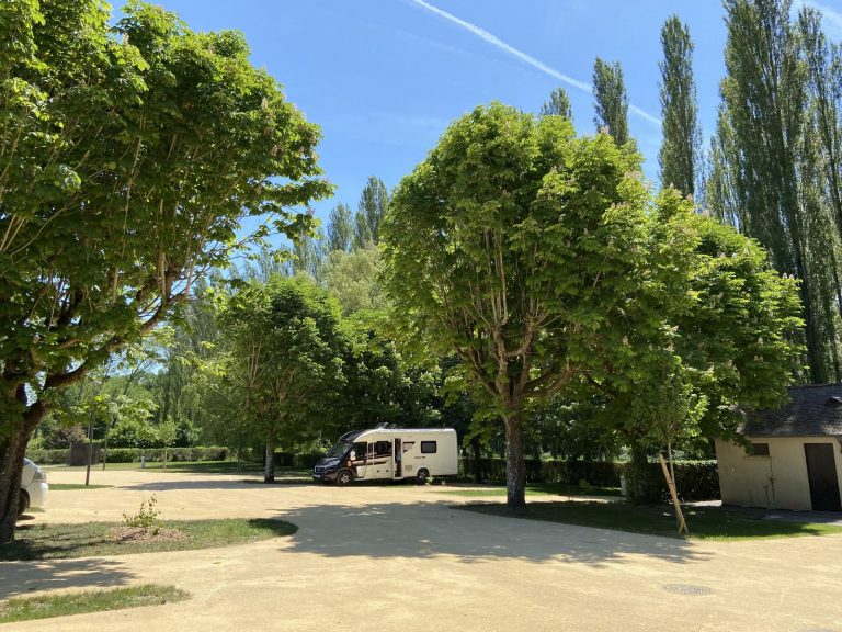 Camping Car Park – Aire de Chenonceaux-2