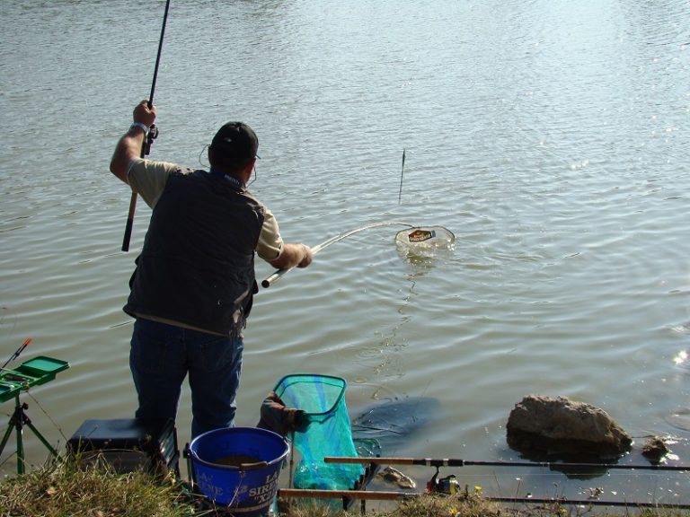 Pêche au lac de Chemillé sur Indrois-1