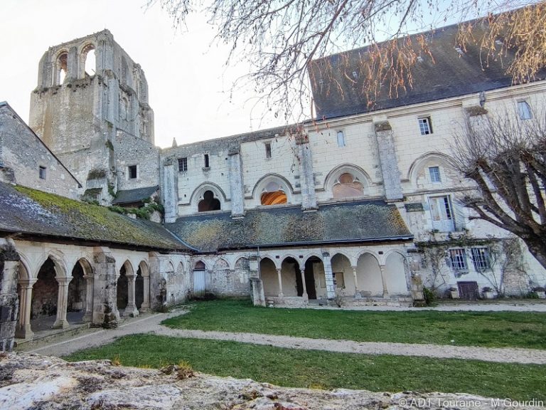Abbaye Saint Paul de Cormery-1