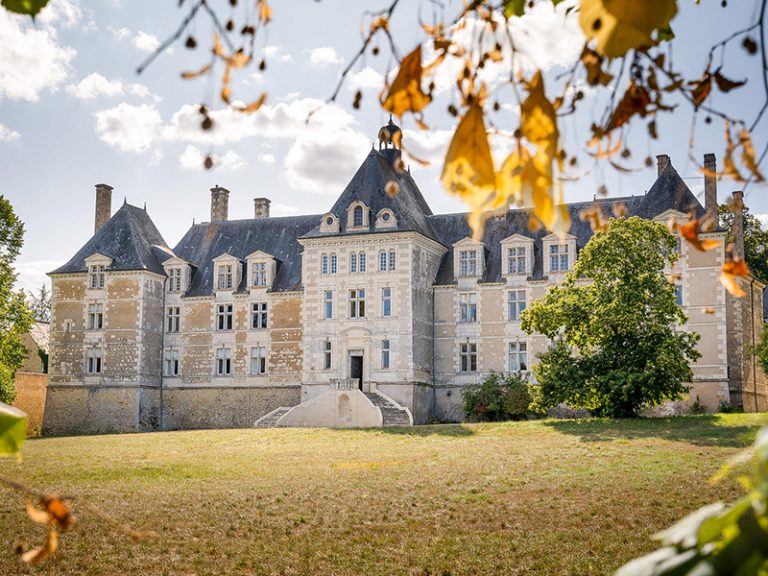 Château de Marcilly-sur-Maulne-1