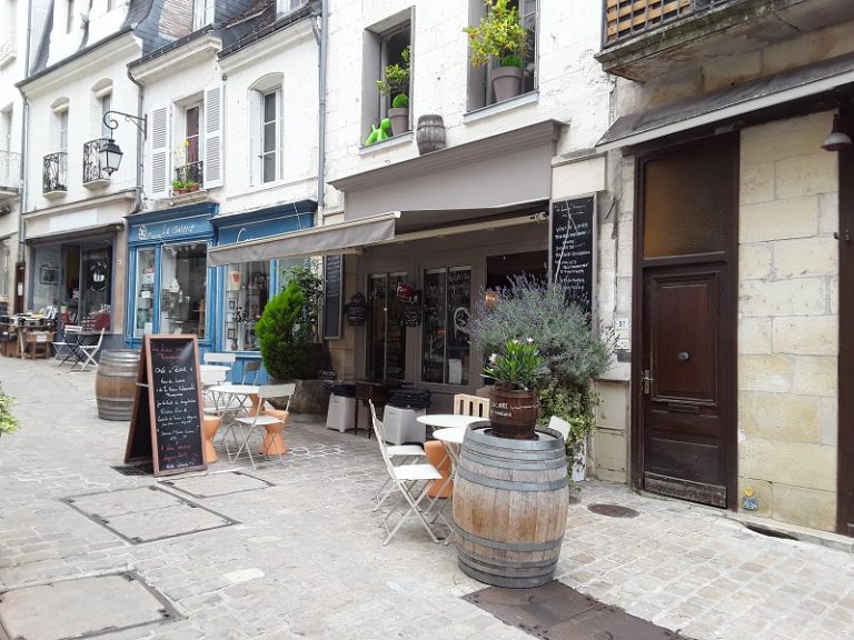 Cave et bar à vins la Loire en Tonneaux-1