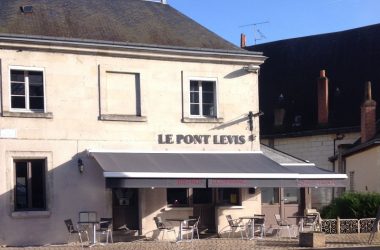 restaurant-le-pont-levis-langeais-facade